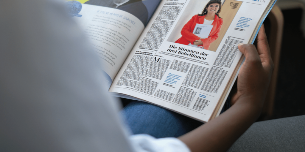 Beitrag über die Bücher von Christa Prameshuber im Höfner Volksbalatt im Jänner 2023